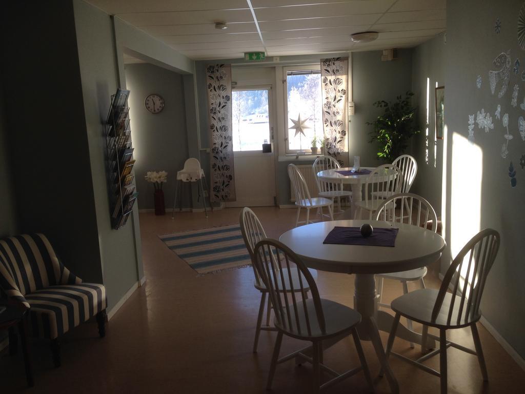 Docksta Hotell Extérieur photo