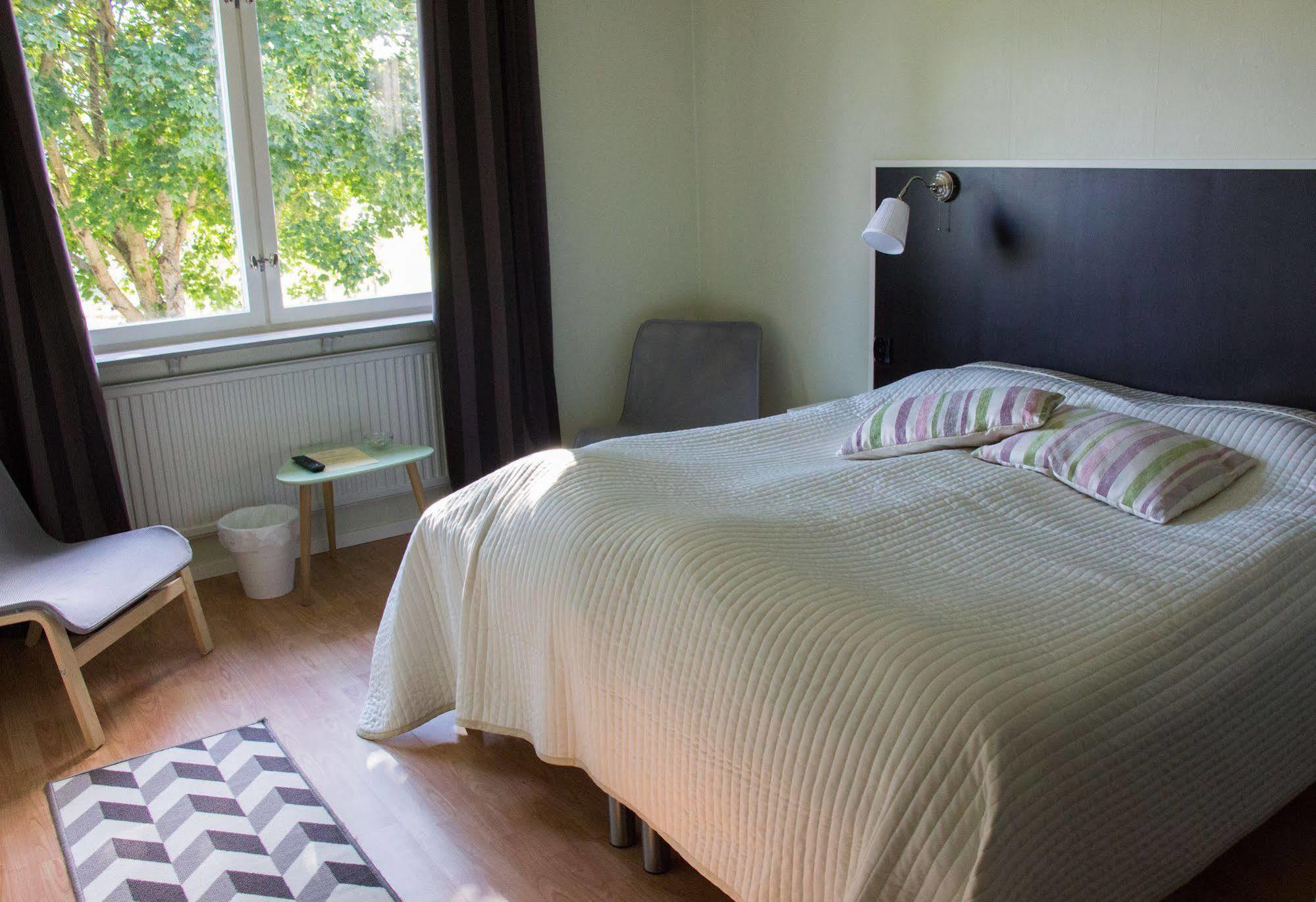 Docksta Hotell Extérieur photo